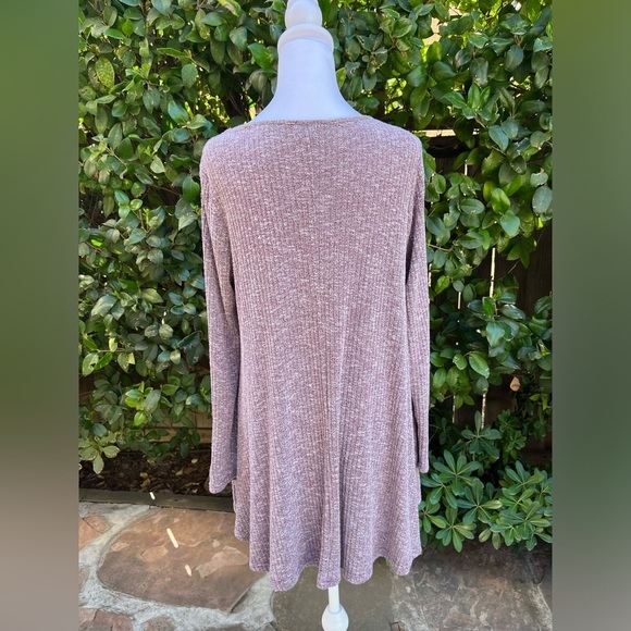 Umgee Long Sleeve Rib Knit Peek A Boo Lace Bottom Tunic Top Cotton Blend Large - Picture 4 of 6